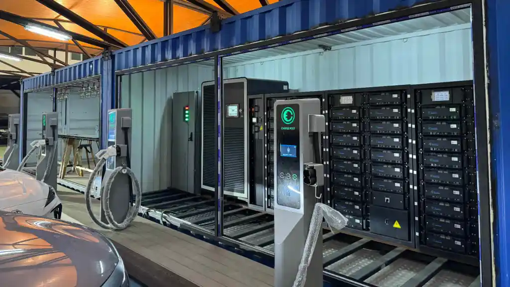 PV storage and charging intelligent power station