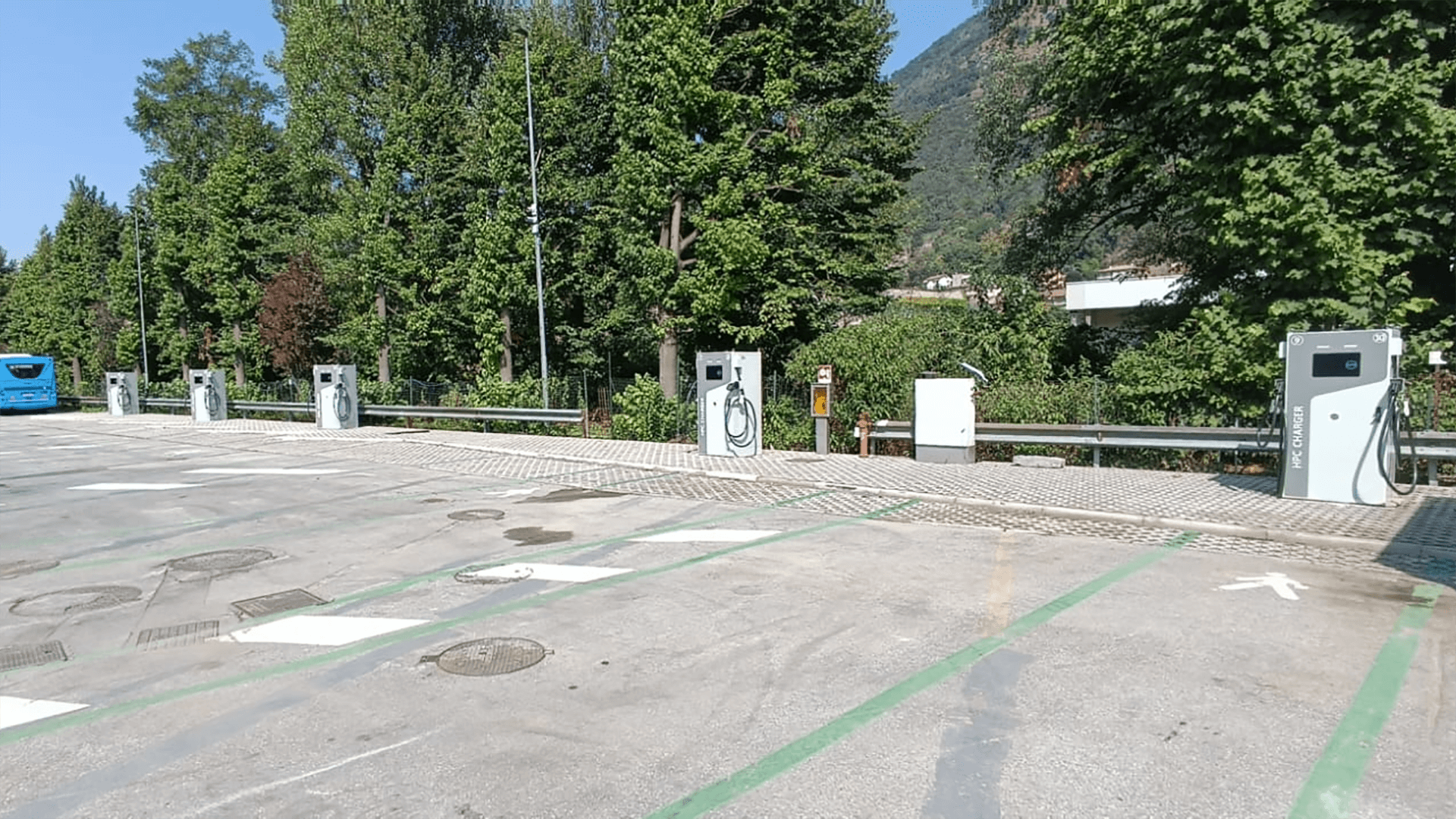 e-bus charging station