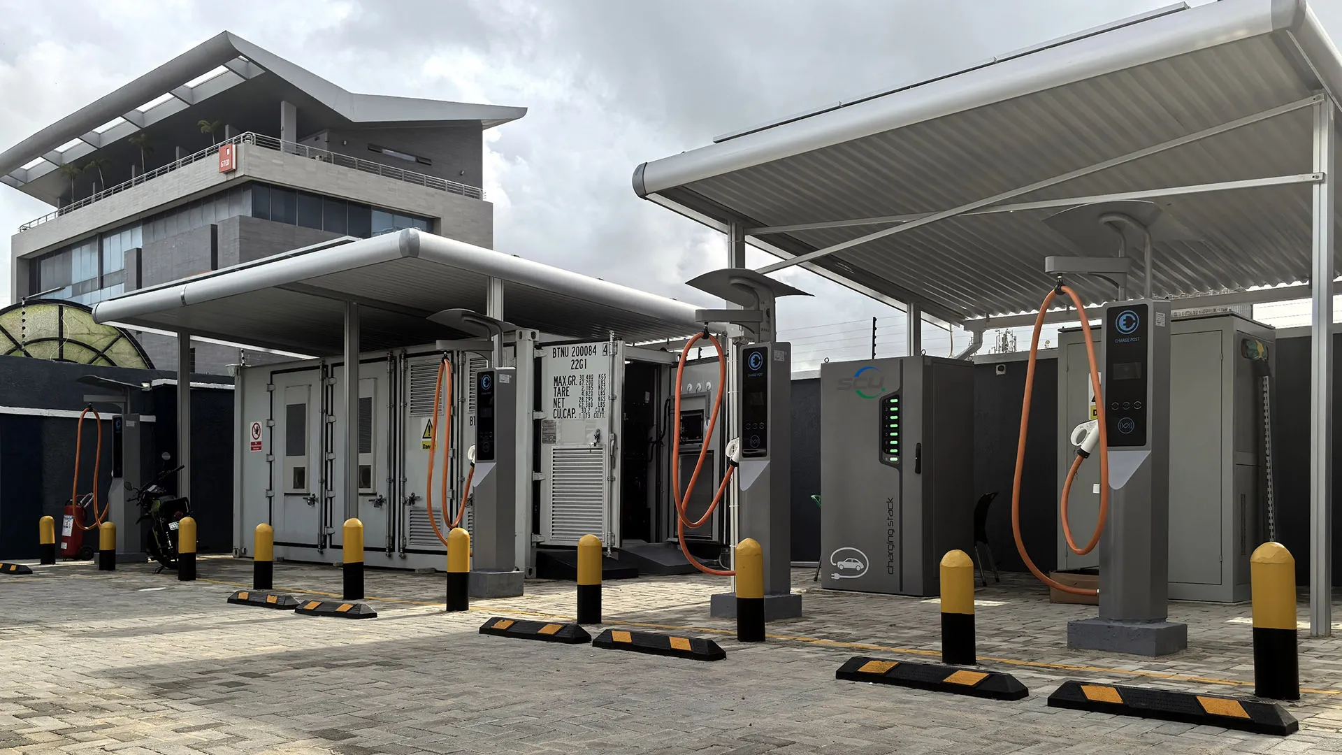 Nigeria EV Charger with Battery Storage