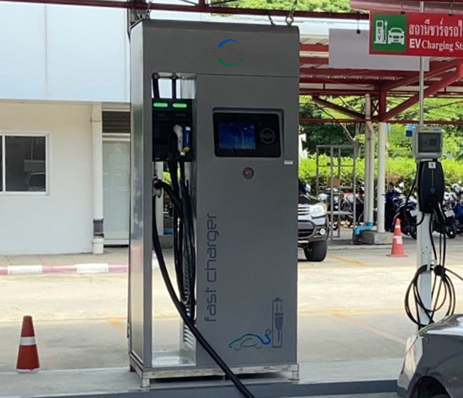 SCU dual standard CCS2 and CHAdeMO EV charger