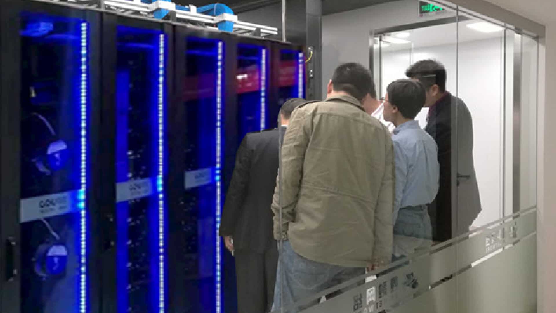 Uninterruptible Power Supply (UPS)